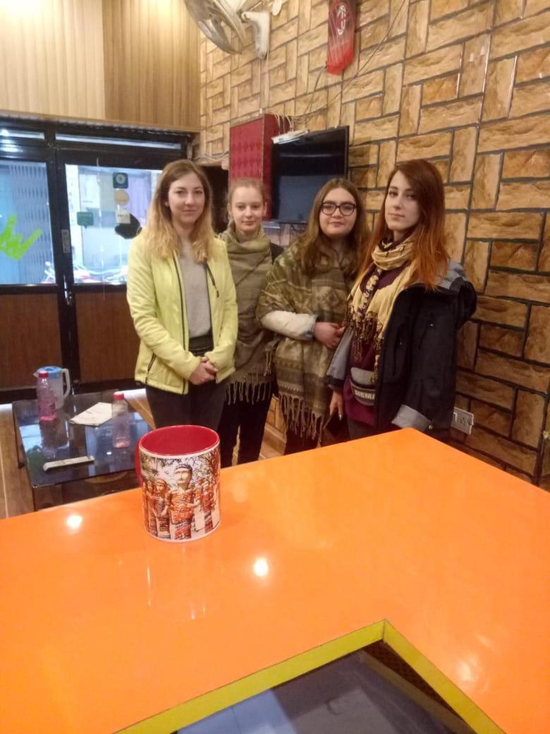 אמריצר Wow Backpackers Hostels מראה חיצוני תמונה