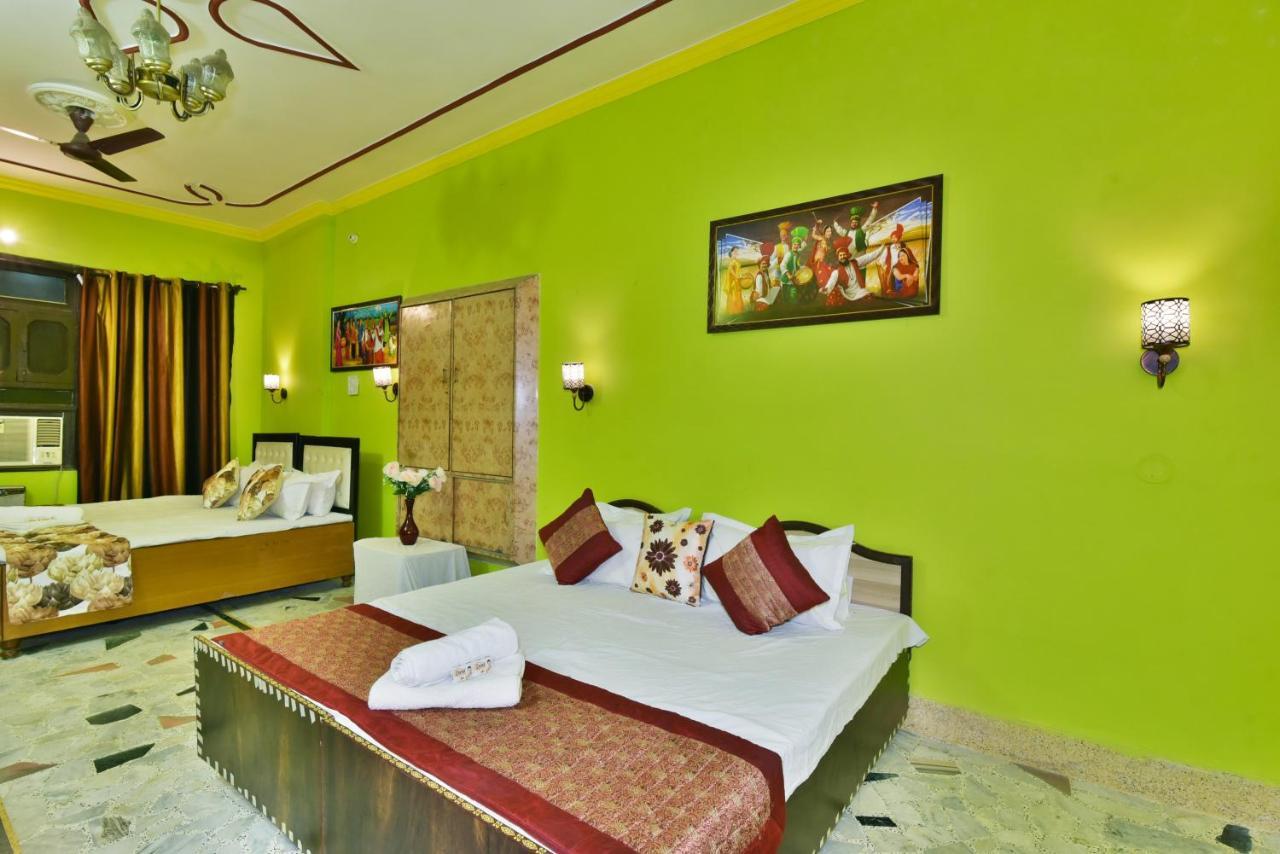 אמריצר Wow Backpackers Hostels מראה חיצוני תמונה